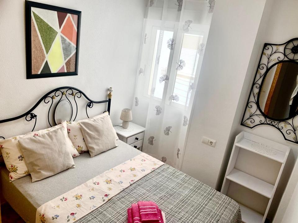 De Vacaciones Apartment Torrevieja Ngoại thất bức ảnh