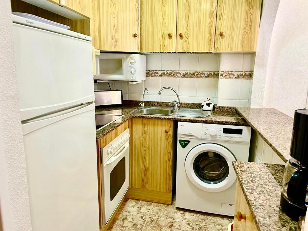 De Vacaciones Apartment Torrevieja Ngoại thất bức ảnh