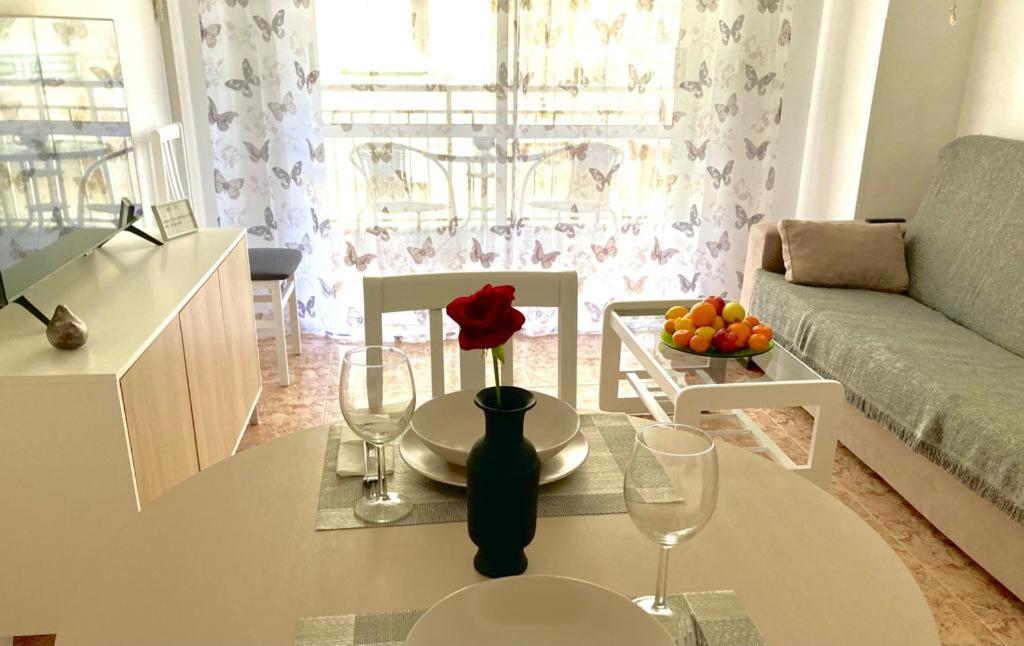 De Vacaciones Apartment Torrevieja Ngoại thất bức ảnh